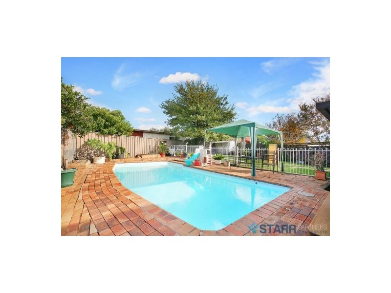 16 Dennis Street, Greystanes NSW 2145