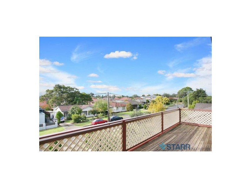 16 Dennis Street, Greystanes NSW 2145