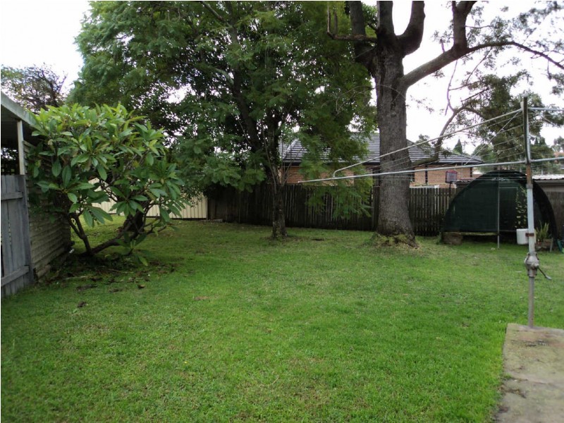 19  DAN STREET, Merrylands NSW 2160