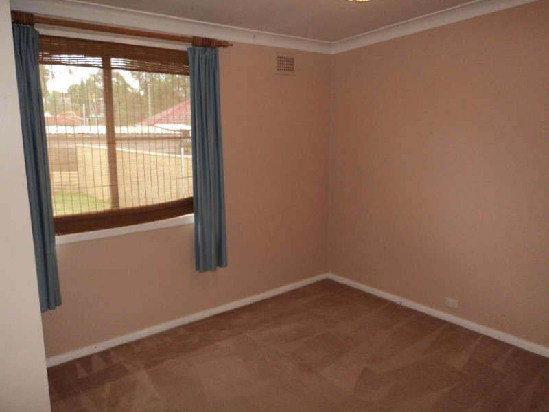 19  DAN STREET, Merrylands NSW 2160