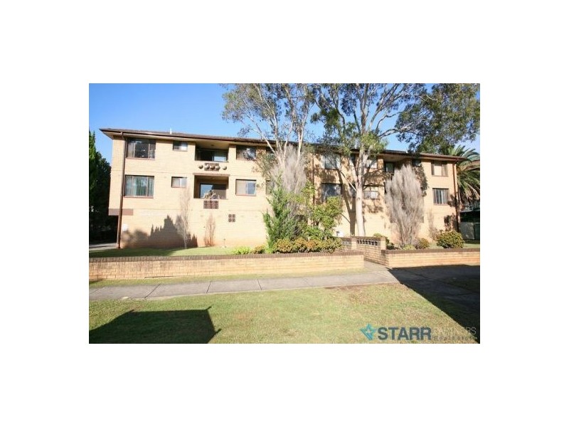 11/4-8 Arthur Street, Merrylands NSW 2160