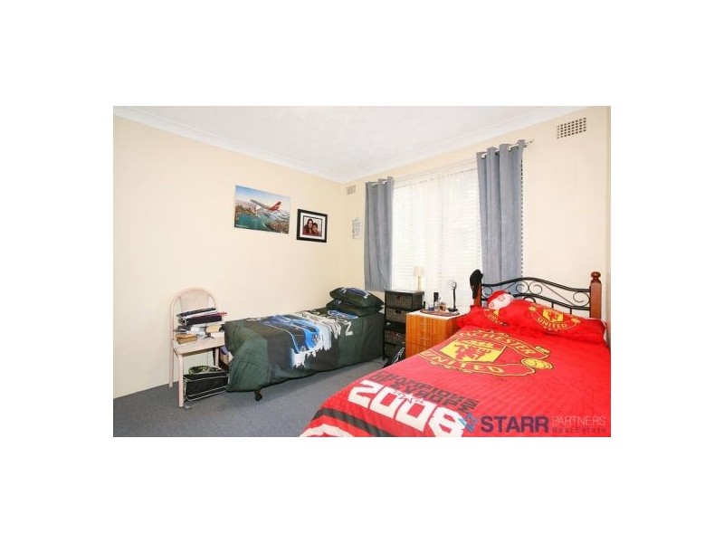 11/4-8 Arthur Street, Merrylands NSW 2160