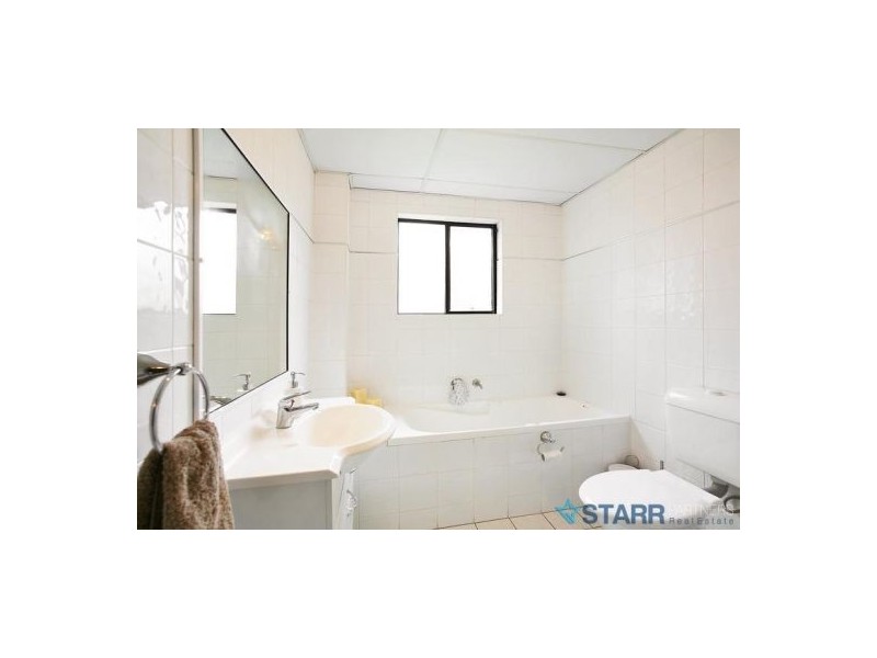 2/17 Todd Street, Merrylands NSW 2160