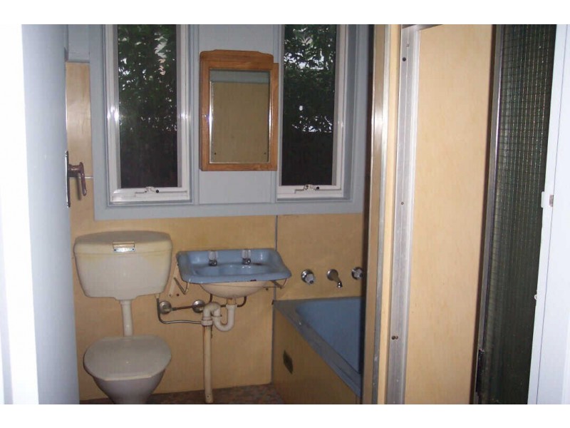 41  BRIGHT STREET, Guildford NSW 2161