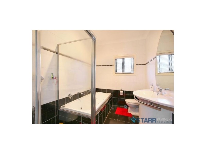 33 Garnet Street, Merrylands NSW 2160