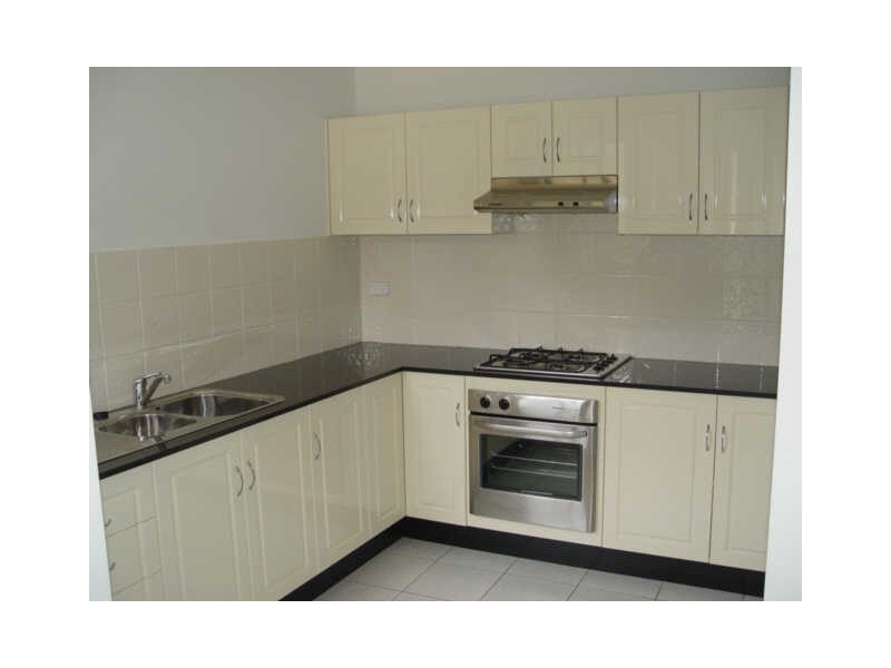 6/30  Darcy Street, Wentworthville NSW 2145