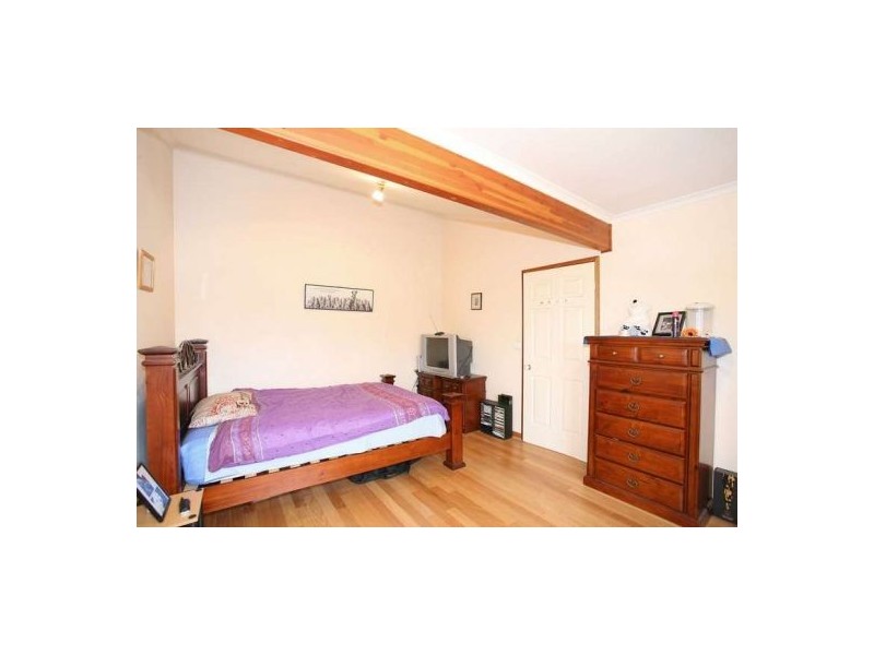 42 Casino Road, Greystanes NSW 2145