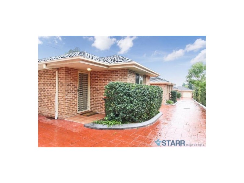 3,60 Hampden Road, South Wentworthville NSW 2145