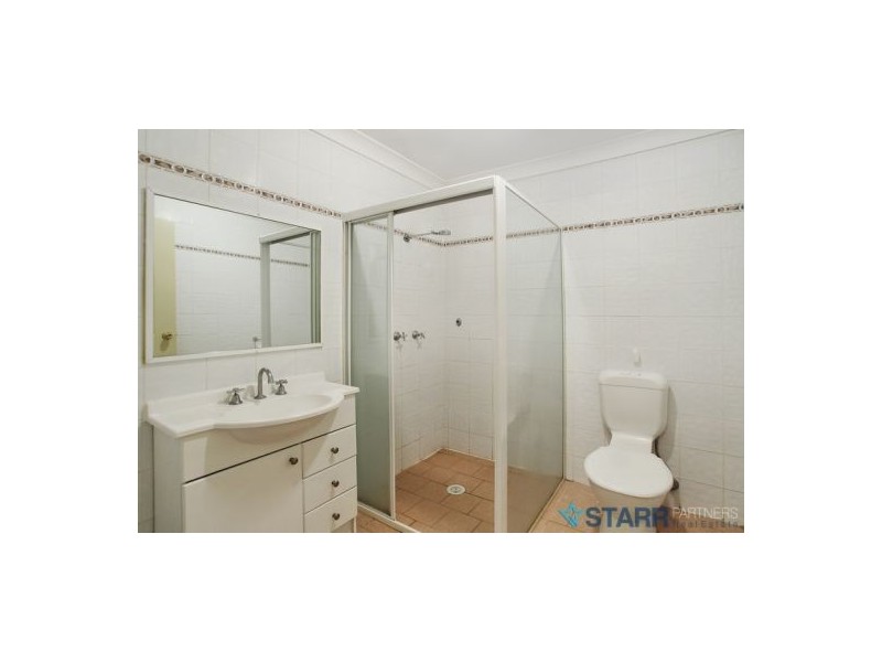 3,60 Hampden Road, South Wentworthville NSW 2145