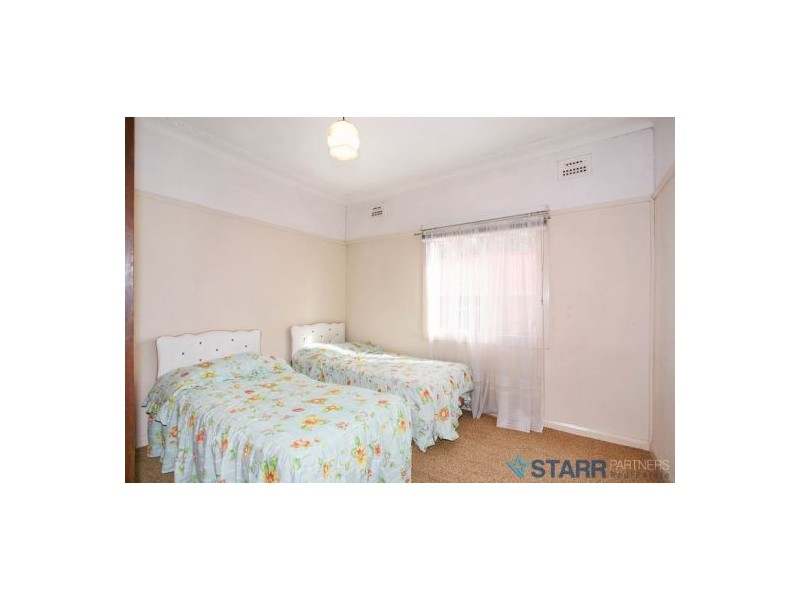 19 Bartlett Street, South Wentworthville NSW 2145