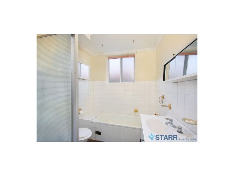 1/17 Blaxcell Street, Granville NSW 2142