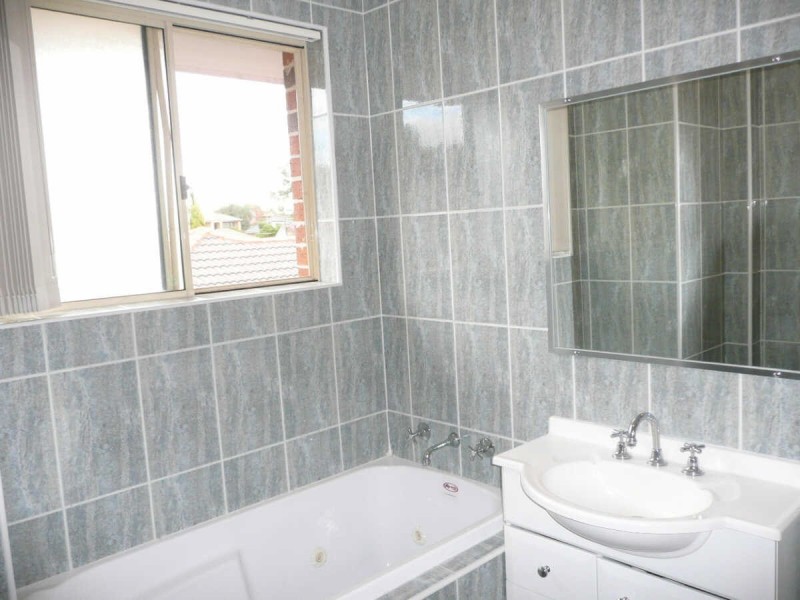 2/75  CHELMSFORD ROAD, South Wentworthville NSW 2145