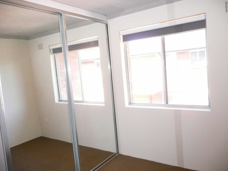 9/8  CALLIOPE STREET, Guildford NSW 2161