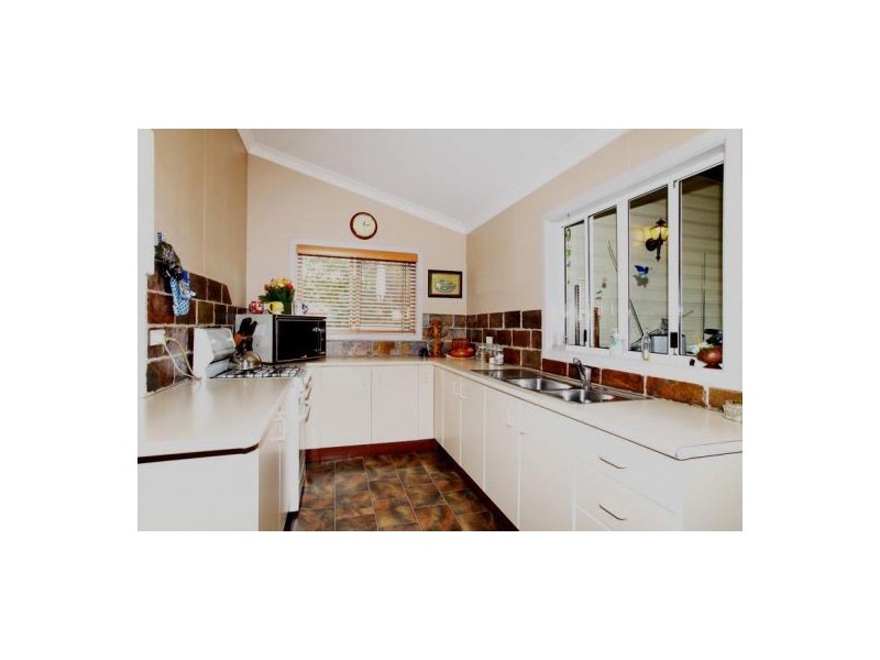 4 The Esplanade, Guildford NSW 2161