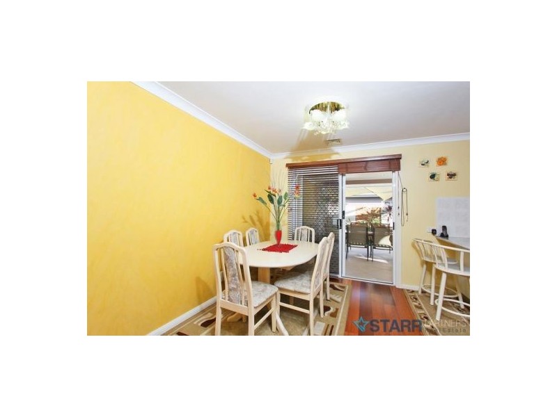 33 Tathira Crescent, Merrylands NSW 2160