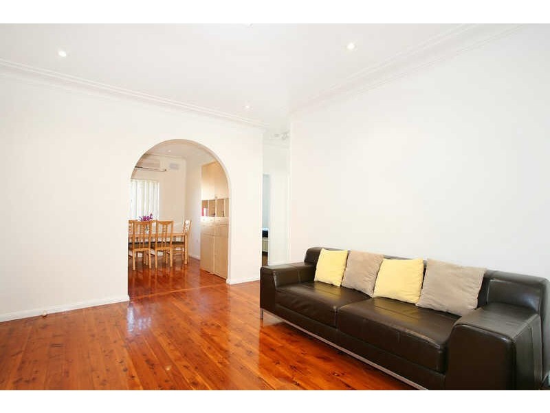 72  PATON STREET, Merrylands NSW 2160