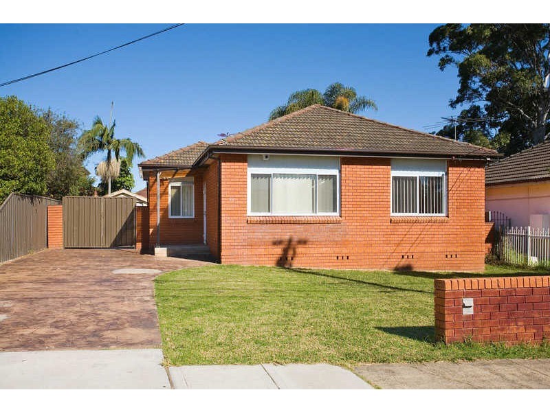 72  PATON STREET, Merrylands NSW 2160