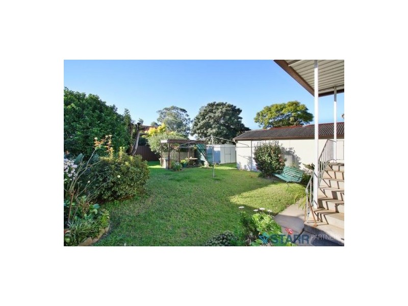 23 Hilltop Road, Merrylands NSW 2160