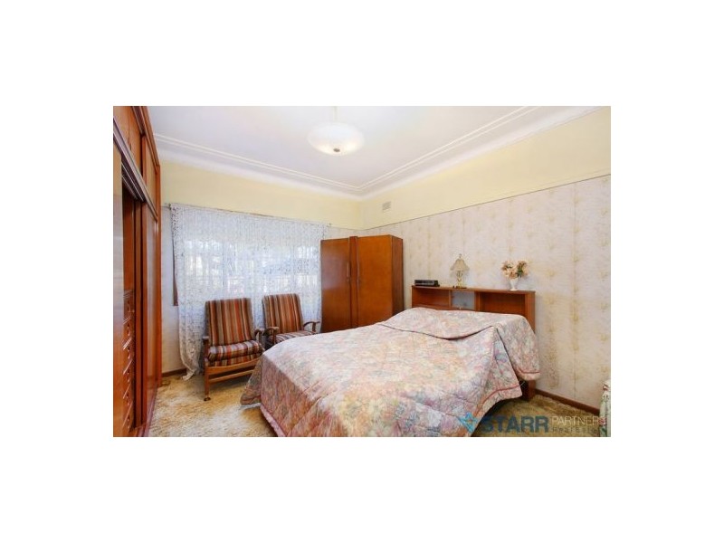 23 Hilltop Road, Merrylands NSW 2160