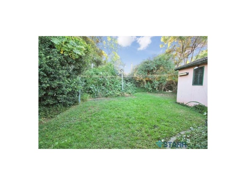 11 Milner Road, Guildford NSW 2161