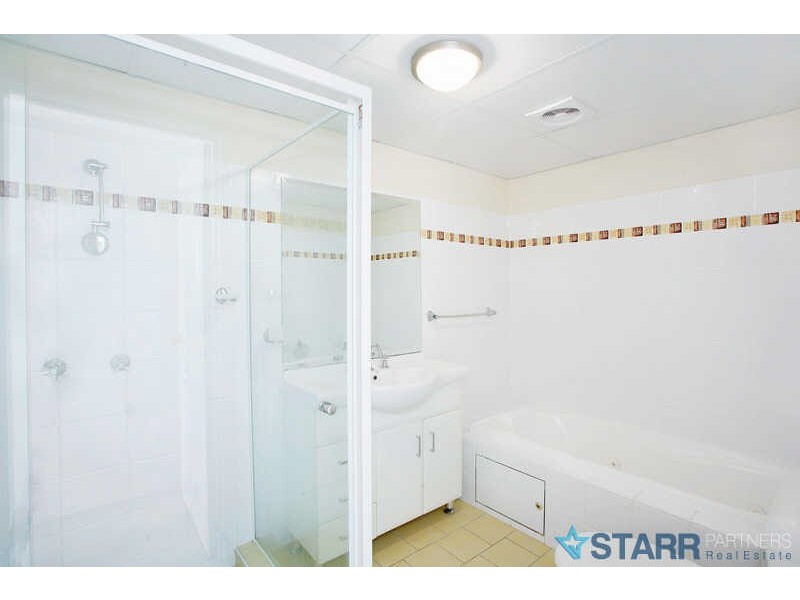 902/91B  Bridge Road, Westmead NSW 2145