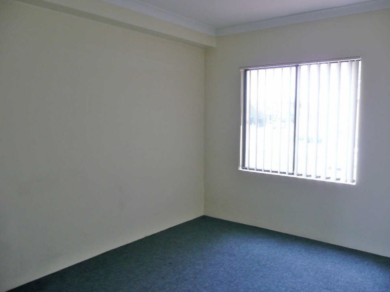 04/51  CROSS STREET, Guildford NSW 2161