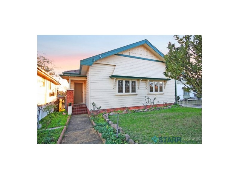 15 Talbot Road, Guildford NSW 2161