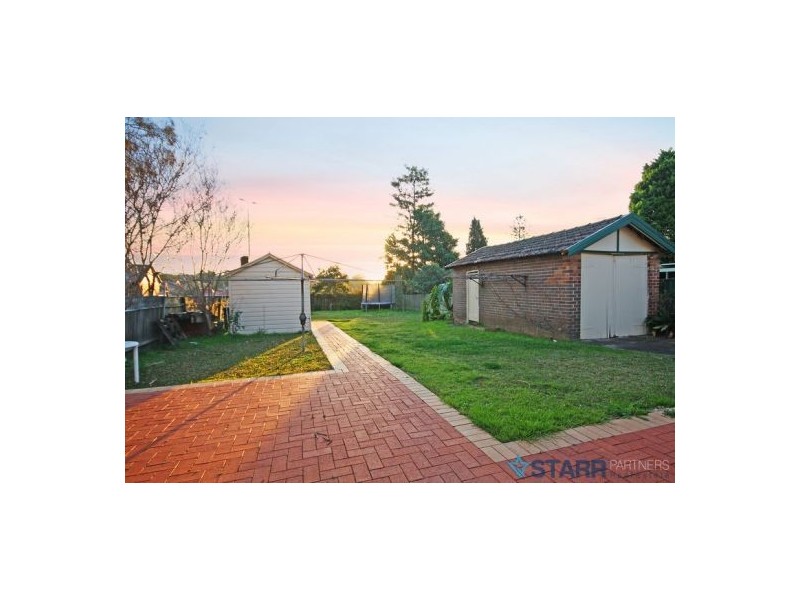 15 Talbot Road, Guildford NSW 2161