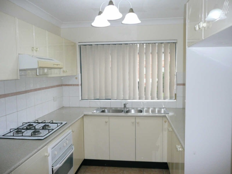 12/42  TREVES STREET, Merrylands NSW 2160