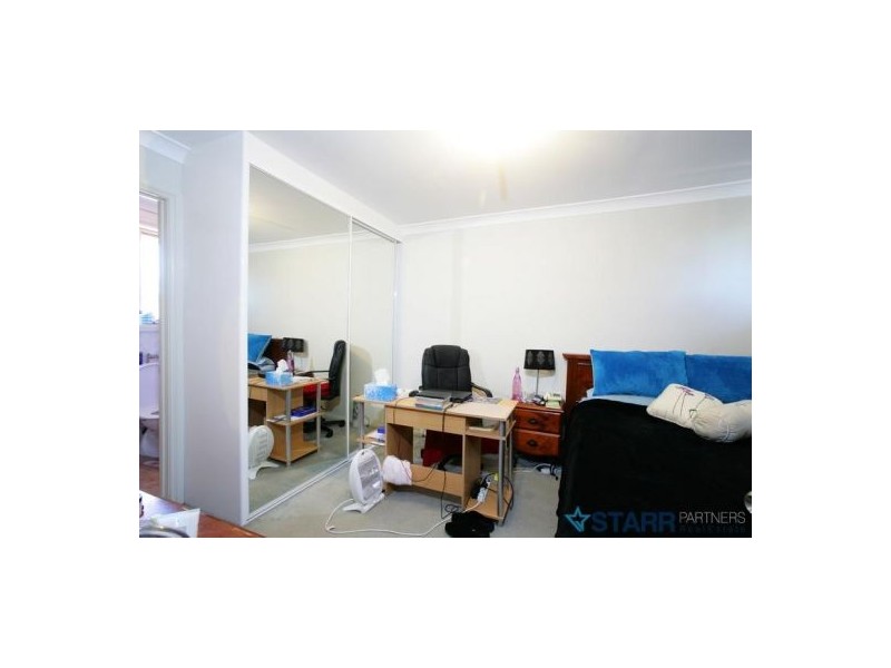 2/22 Park Street, Merrylands NSW 2160