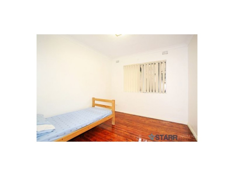 2/22 Sheffield Street, Merrylands NSW 2160