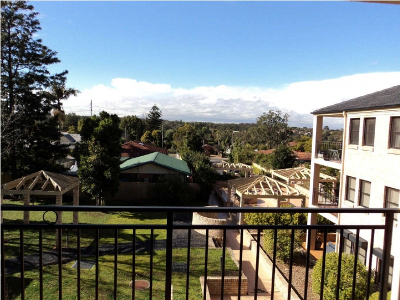 29/12  Murray Street,, Northmead NSW 2152