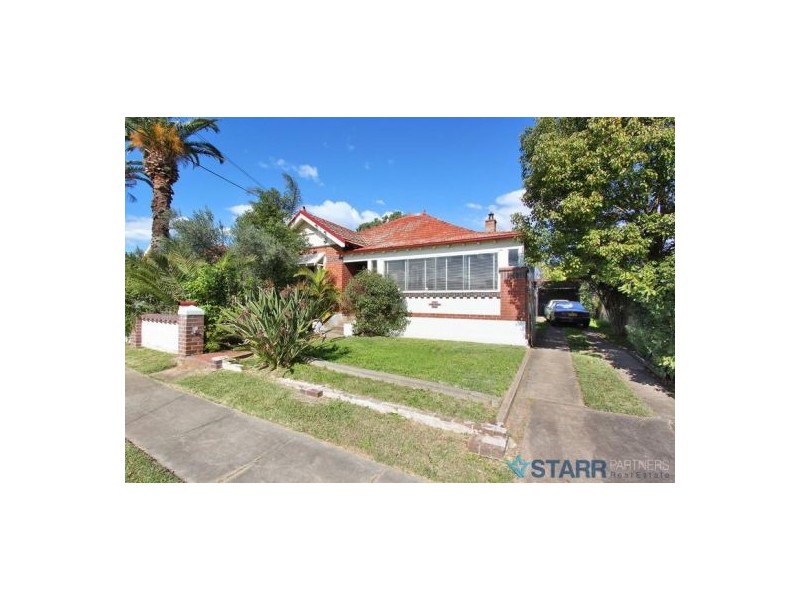 14 Albion Avenue, Merrylands NSW 2160