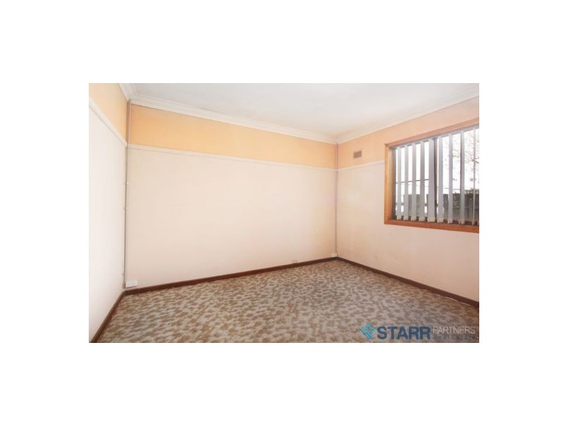 16 Pomona Street, Greenacre NSW 2190