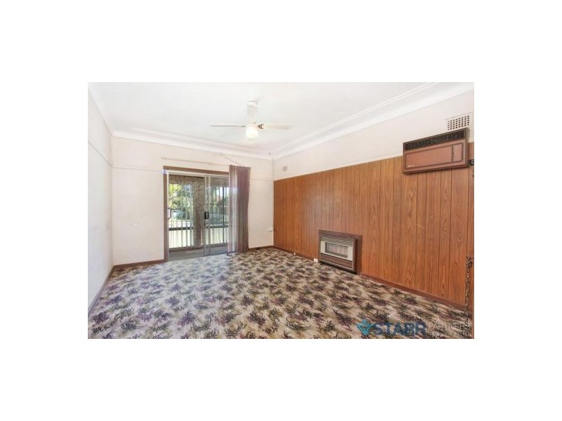 16 Pomona Street, Greenacre NSW 2190