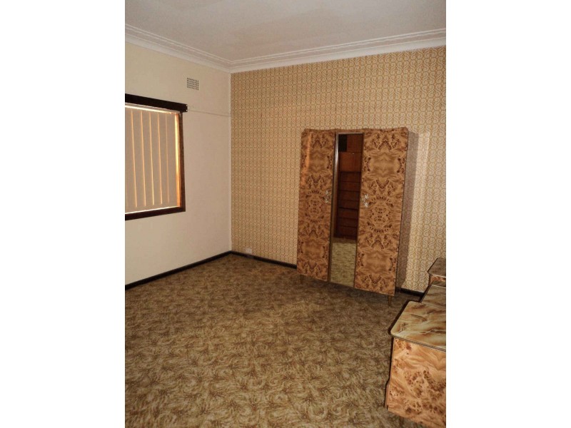 124  ROBERTSON STREET, Guildford NSW 2161