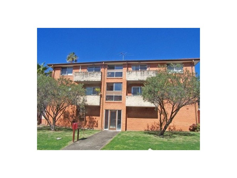 9/137 Military Road, Guildford NSW 2161