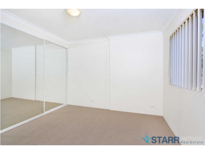 2/53  KENYONS ROAD, Merrylands NSW 2160
