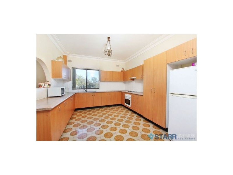 334 Woodville Road, Guildford NSW 2161