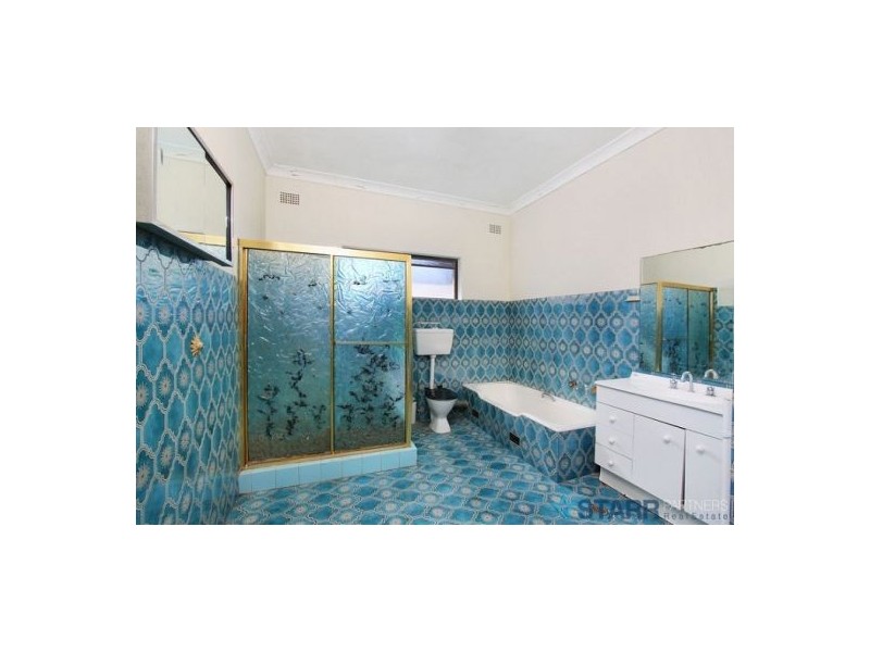 334 Woodville Road, Guildford NSW 2161