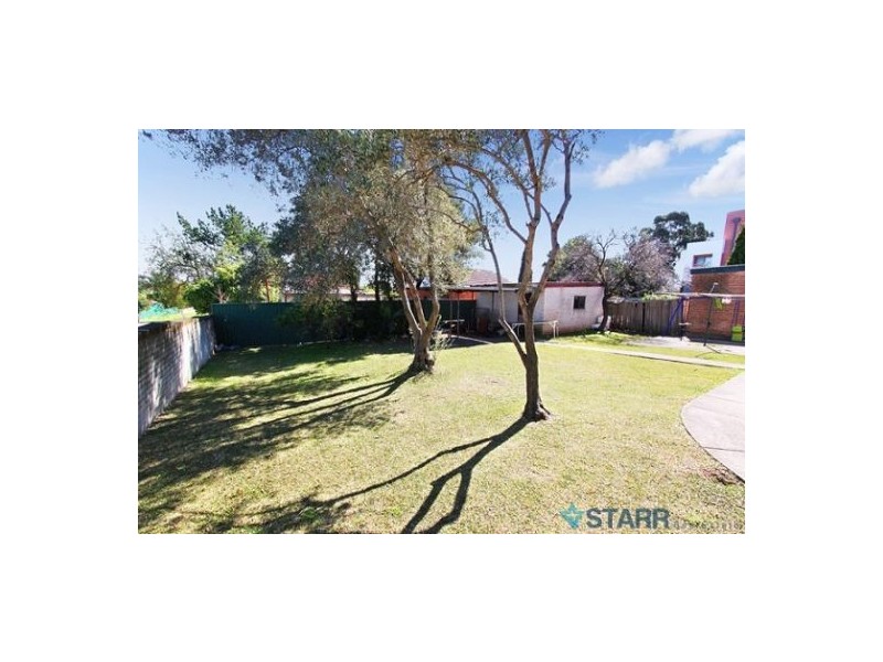 334 Woodville Road, Guildford NSW 2161