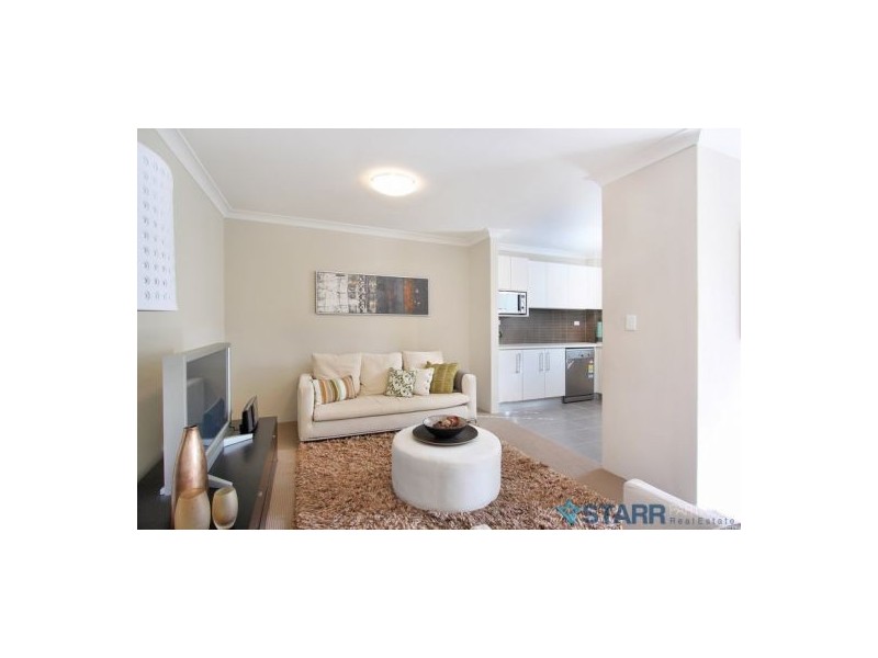 12/18-24 Oxford Street, Merrylands NSW 2160