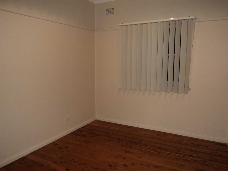 17  DAMIEN AVENUE, Greystanes NSW 2145