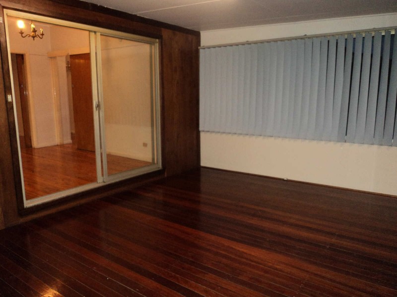 17  DAMIEN AVENUE, Greystanes NSW 2145