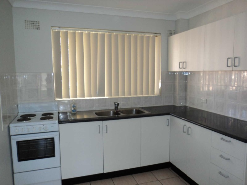 10/16  CALLIOPE STREET, Guildford NSW 2161