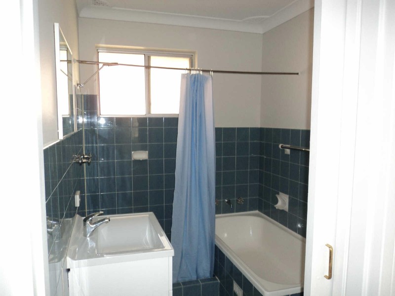 10/16  CALLIOPE STREET, Guildford NSW 2161