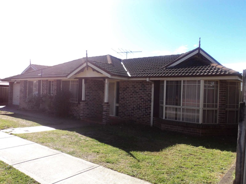 1 LOUGH LANE, Guildford NSW 2161