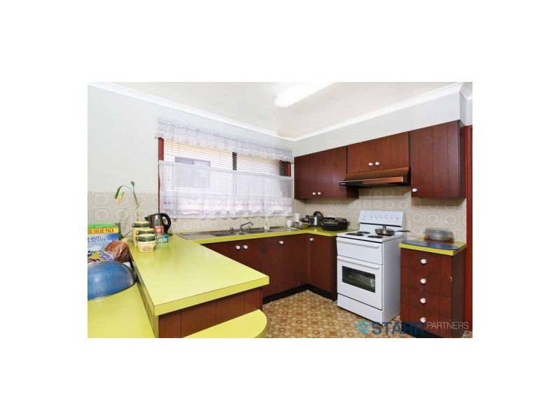 4 Holroyd Road, Merrylands NSW 2160