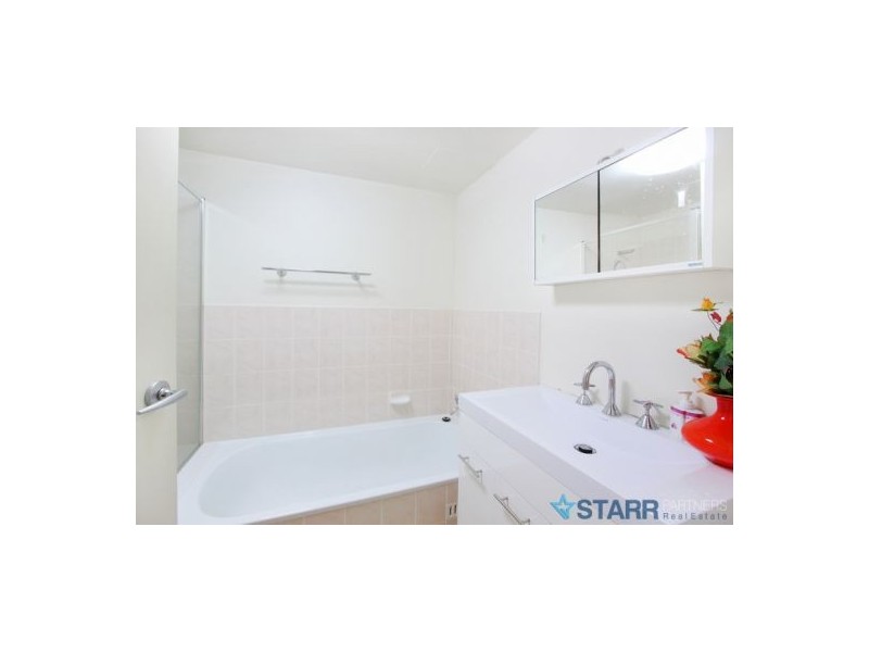 1/30 Manchester Street, Merrylands NSW 2160