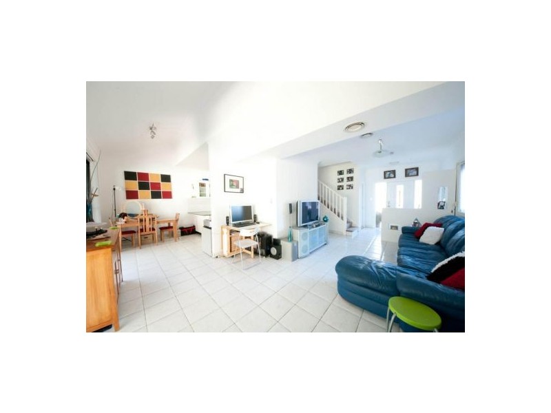 14/153 Toongabbie Road, Toongabbie NSW 2146